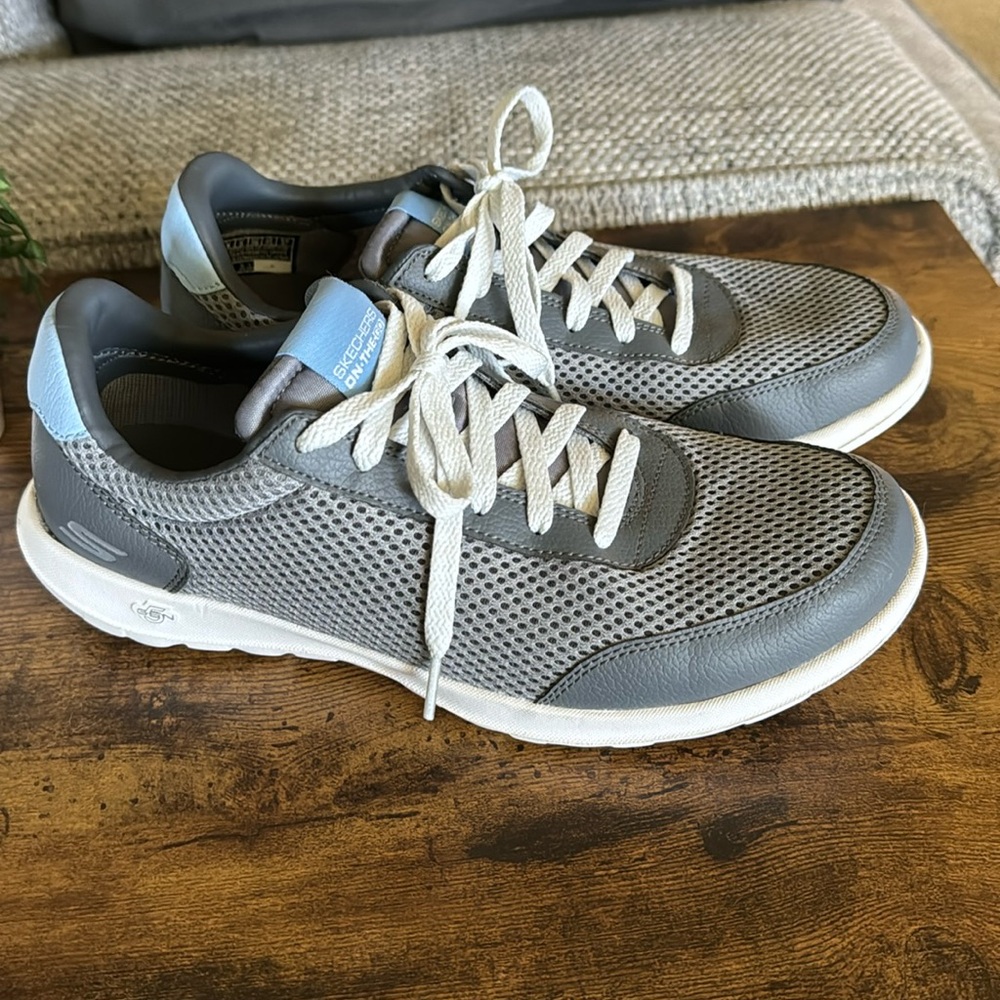 Skechers Womens Go Walk Lite